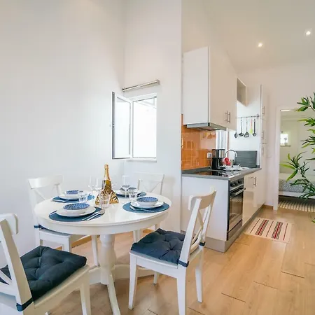 Beco Do Castelo Charming Flat Apartment Lisbon